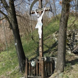 Drevený kríž – Horný koniec